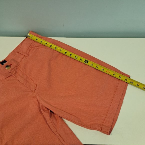 GAP Men's 32x10 Flat Front Corded Stripe Short - Picture 13 of 15